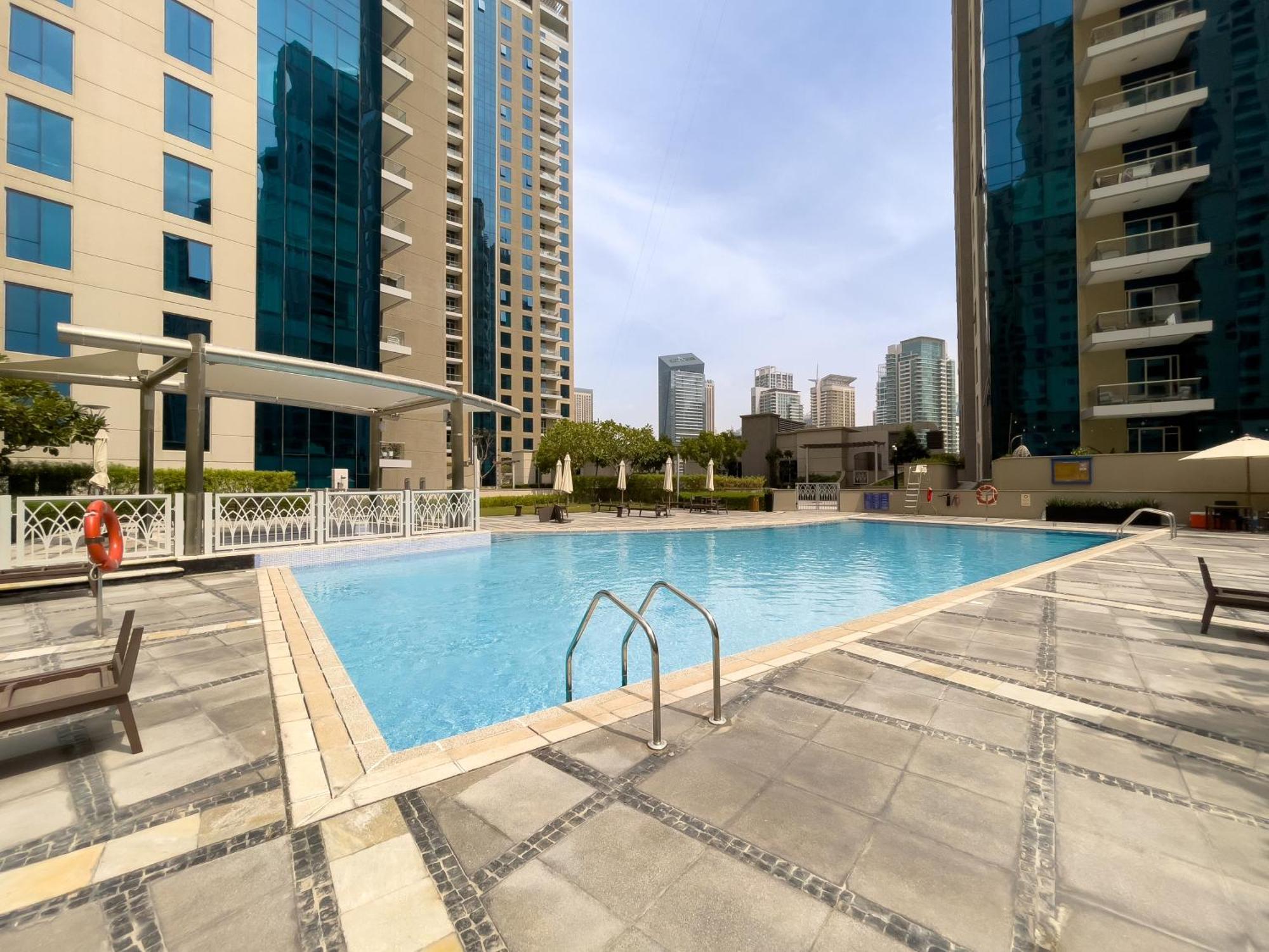 Apartment Maison Privee - Cosmopolitan With Scenic Marina Vws *