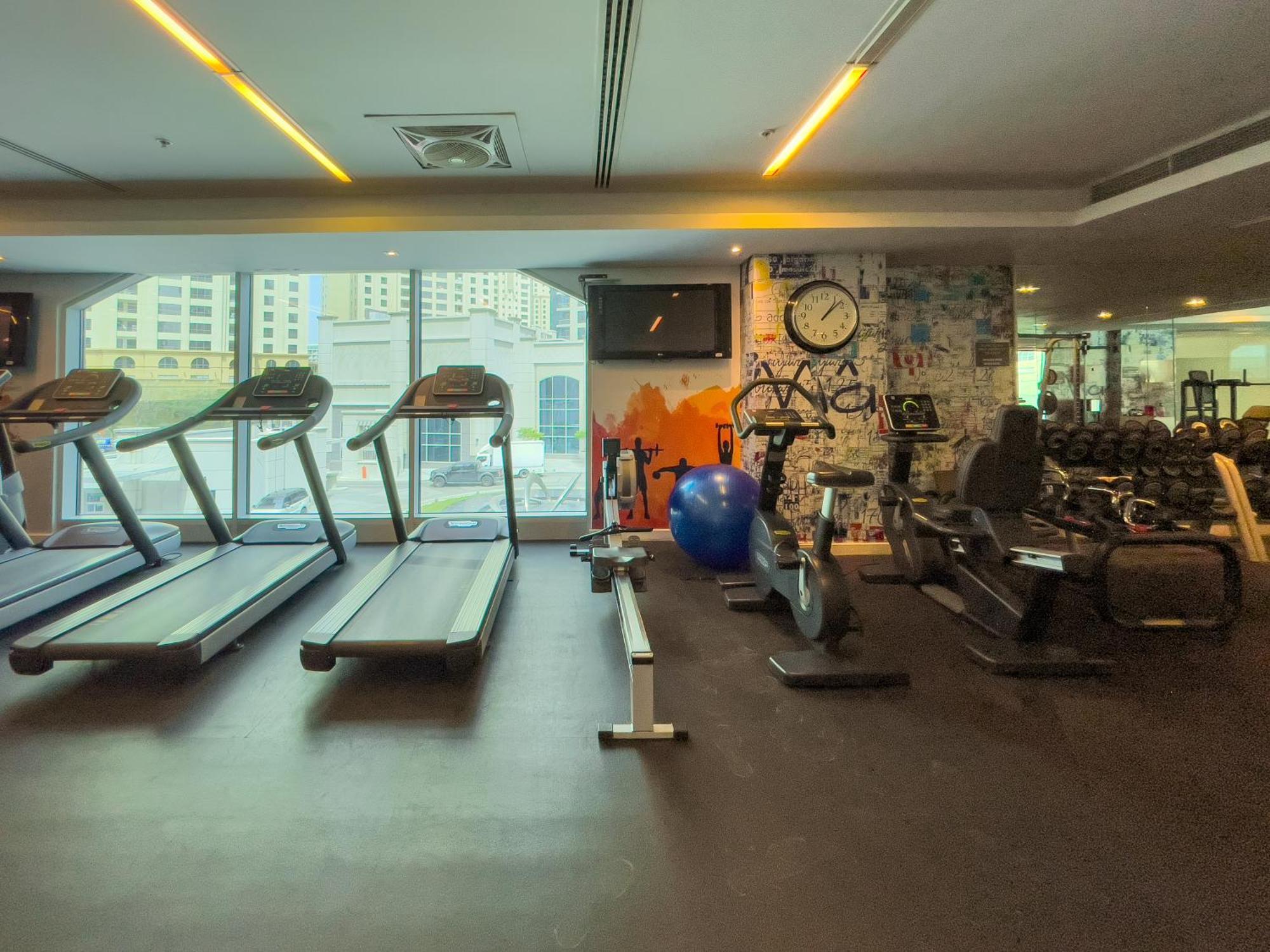 Maison Privee - Cosmopolitan With Scenic Marina Vws * Dubai