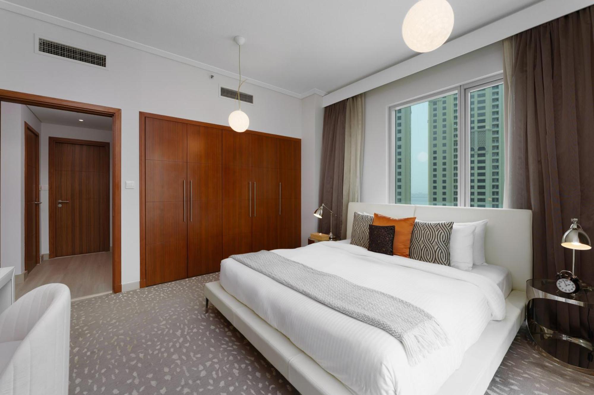 Apartment Maison Privee - Cosmopolitan With Scenic Marina Vws *