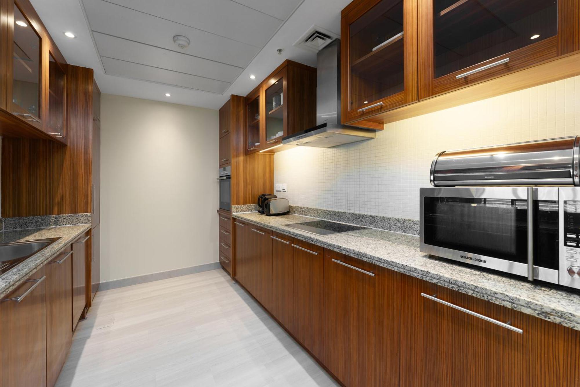 Apartment Maison Privee - Cosmopolitan With Scenic Marina Vws Dubai