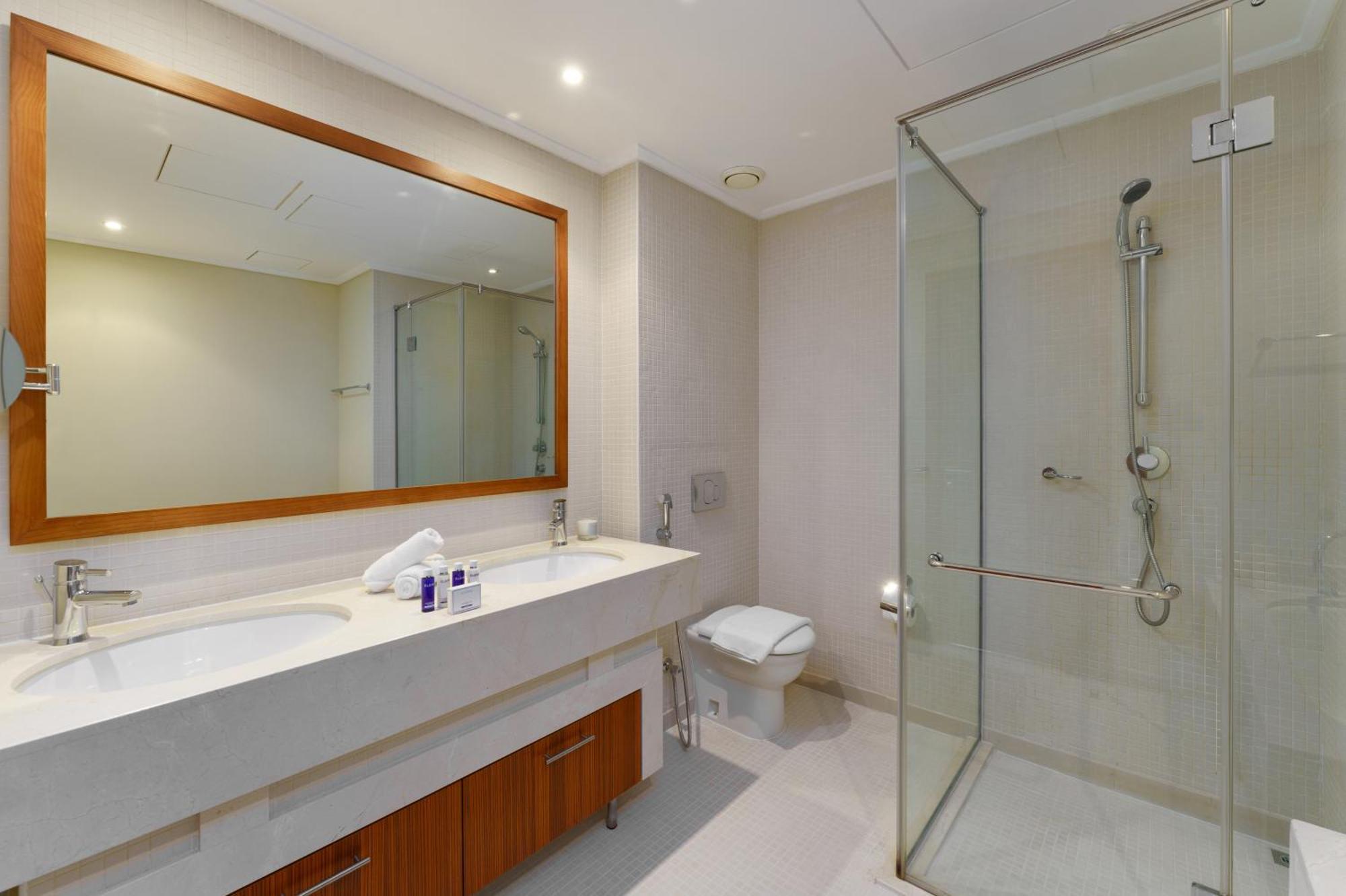 Maison Privee - Cosmopolitan With Scenic Marina Vws Dubai